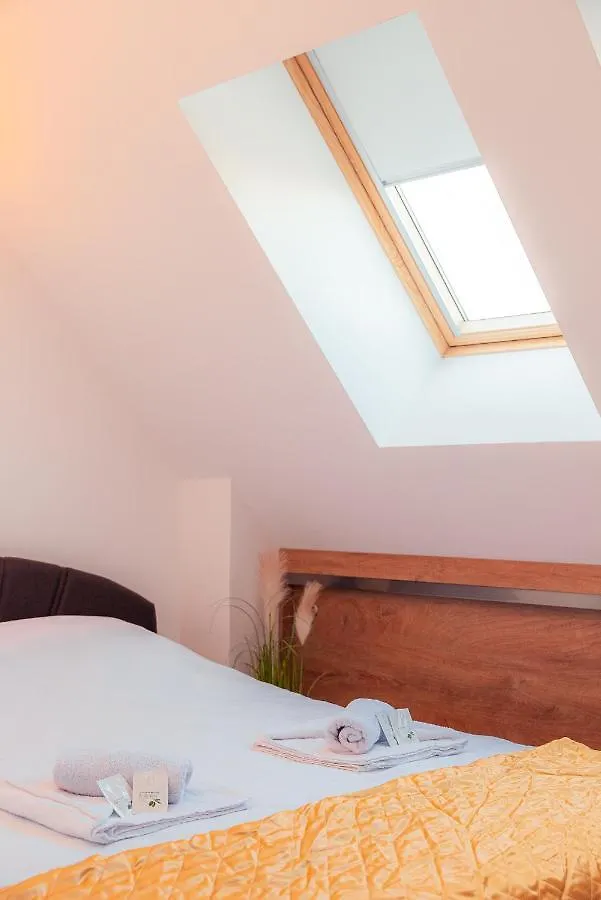 Pumpkin Spiced Suite With Own Parking And Office Setup Sofia Bulgaria