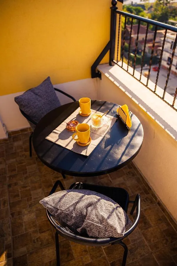 Apartment Pumpkin Spiced Suite With Own Parking And Office Setup Sofia Bulgaria