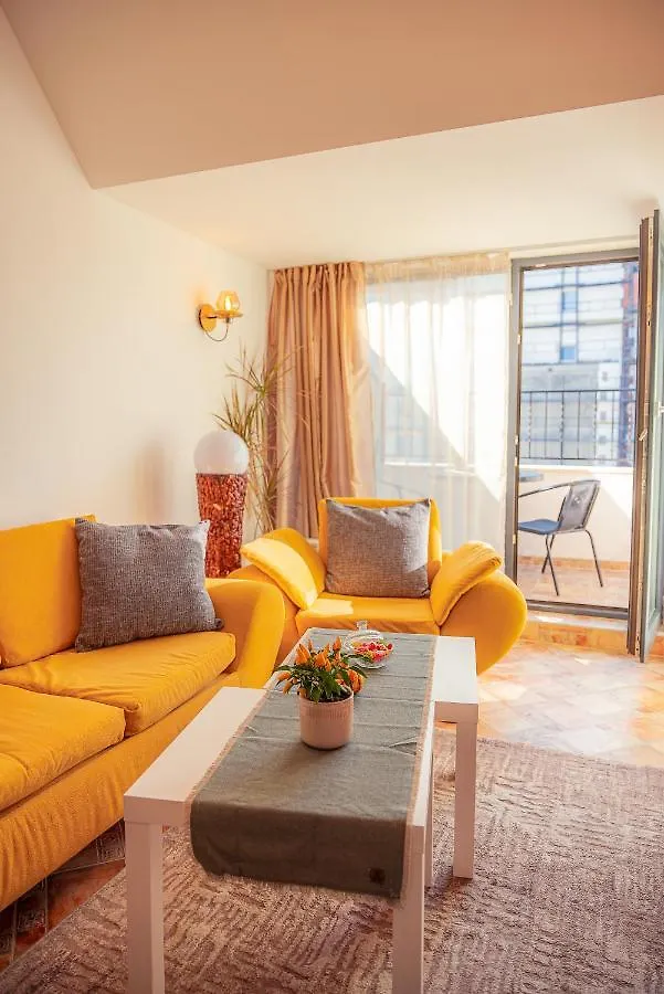 Apartment Pumpkin Spiced Suite With Own Parking And Office Setup Sofia